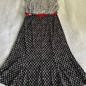 NorthStyle Black and White Dress